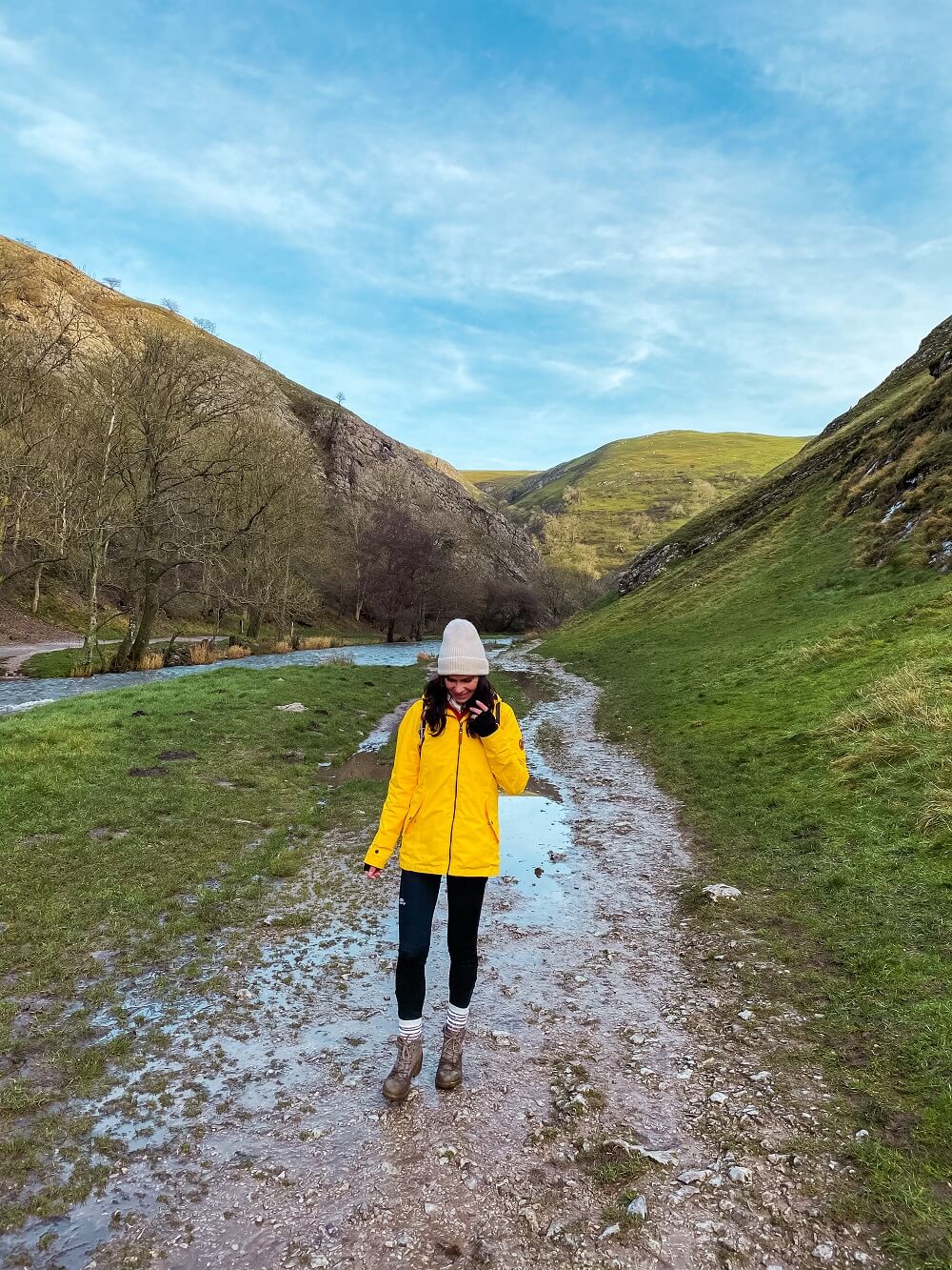 Dovedale Stepping Stones Walk In The Peak District - Kitti Around The World