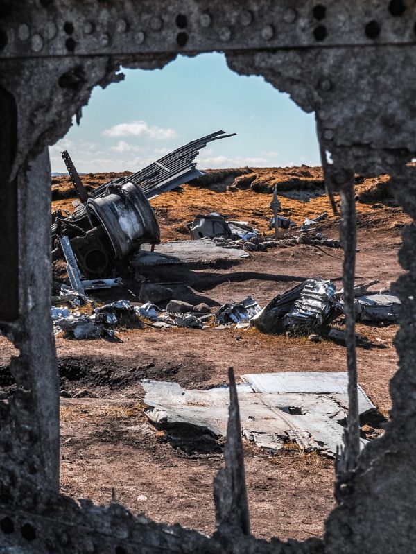 Finding The B-29 'OVEREXPOSED' Crash Site On Bleaklow, Peak District ...