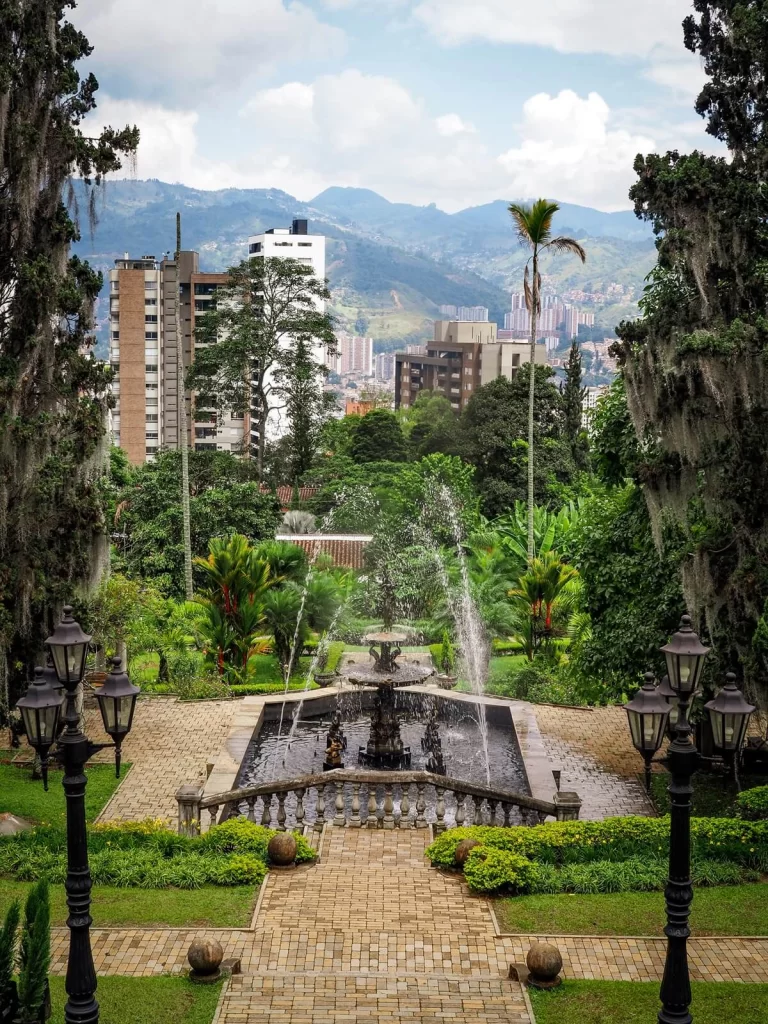 medellin colombia best time to visit