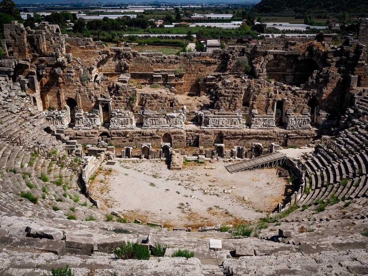 How to Visit the Ancient City of Perge from Antalya - Kitti Around the ...