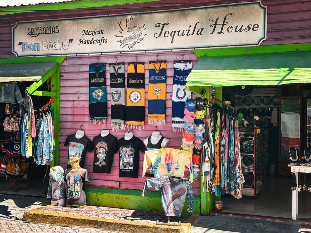 Souvenir shop on Isla Mujeres