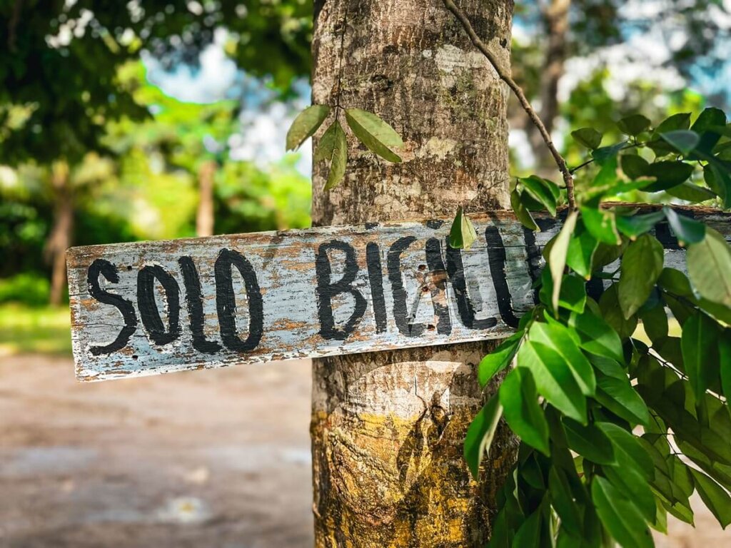 Bicycle rack sign in Mexico