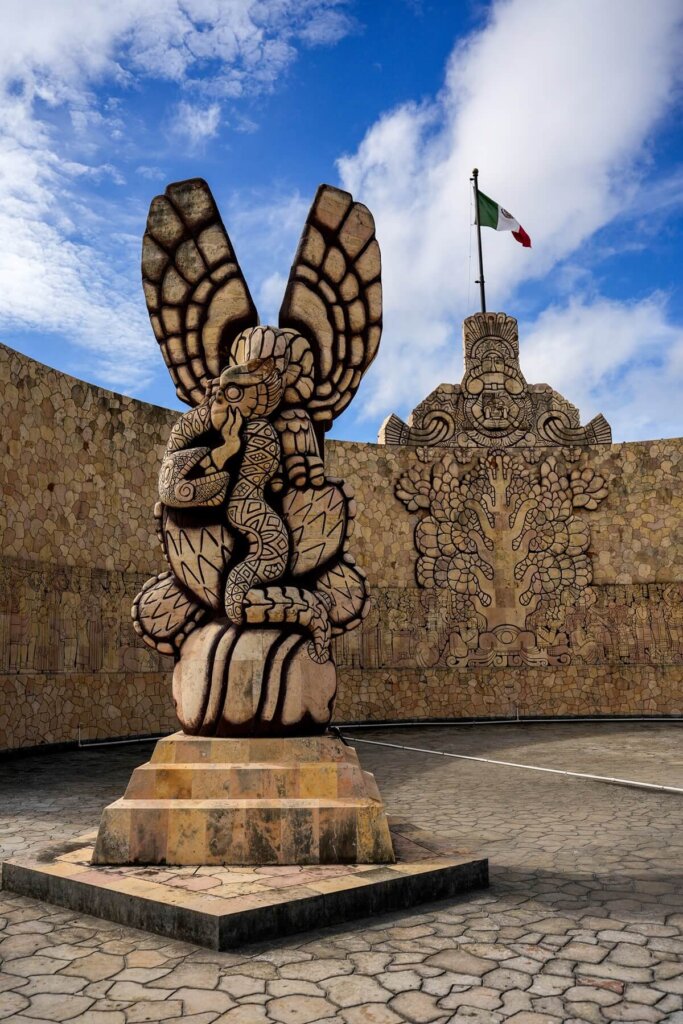 Monumento a La Patria Merida Mexico